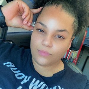 Meet your Posher, Tracy